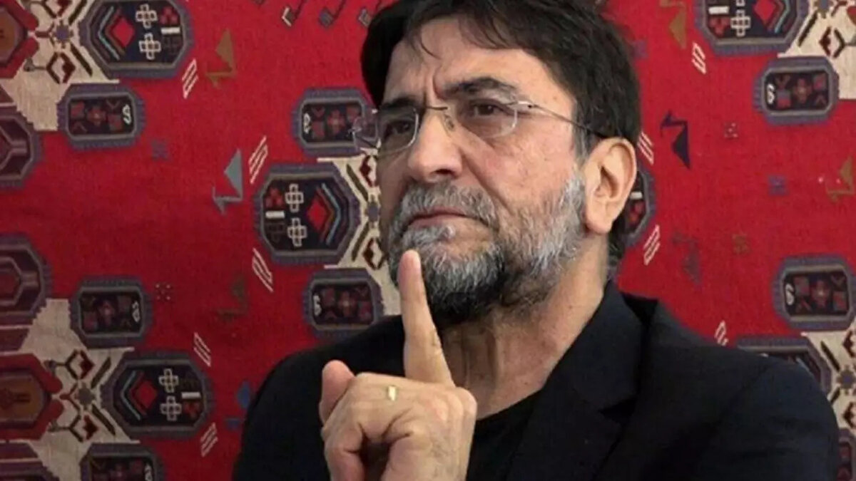 Nihat Genç hayatı ve kariyeri ölüm haberinden sonra merak konusu oldu. Nihat Genç kimdir, kaç yaşındaydı, hastalığı neydi gibi sorular gündeme geldi. Bir süredir kanser tedavisi gören Nihat Genç bugün hayatını kaybetti. Peki Nihat Genç kimdir? İşte Nihat Genç'in hayatı...