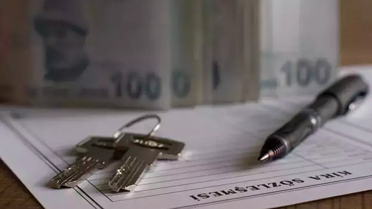 Temmuz 2025 iş yeri kira artış oranı yüzde kaç?<br><br>İş yerleri için de geçerli olan kira zam sınırı yine %43,23 olarak uygulanacak. Ancak iş yerleriyle yapılan bazı kira sözleşmelerinde, TEFE-ÜFE ortalaması gibi ifadeler yer alabiliyor. Bu tür sözleşmelerde, belirtilen oran TÜFE'yi geçemez. Eğer geçiyorsa, TÜFE oranı esas alınır.