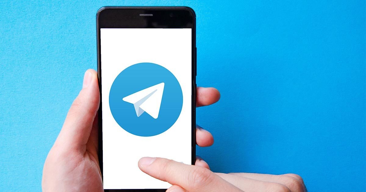 Telegram bu sistemi daha da cazip hale getirmek için, içerik öneren kullanıcılara para kazanma fırsatı da tanıyor. Kullanıcılar önerdikleri içerikleri öne çıkarmak adına, kanal yöneticilerine Telegram’ın dijital yıldız birimiyle veya Toncoin isimli kripto para birimiyle ödül teklifinde bulunabiliyor. İçerik yayınlandıktan sonra ödeme otomatik olarak gerçekleştiriliyor. Ancak dikkat edilmesi gereken bir nokta var: İçerik 24 saat içinde yayından kaldırılırsa, yıldızla yapılan ödemeler iade ediliyor. Toncoin ile yapılan ödemelerde ise iade seçeneği bulunmuyor.
