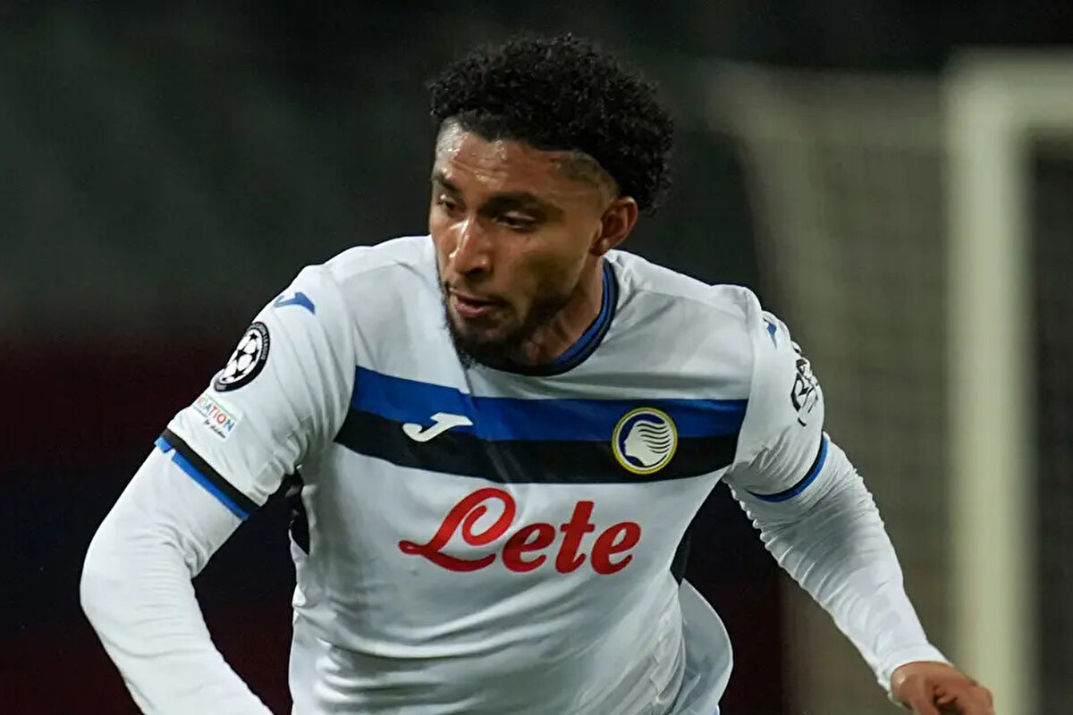 Atalanta, 2027 yılına kadar sözleşmesi olan futbolcusu için 60 milyon euro bonservis bedeli istiyor ancak pazarlıklarla bu rakamın düşürülebileceği belirtildi.<br>