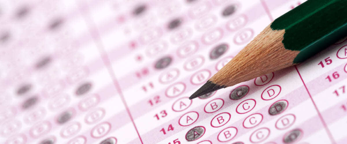 6 Temmuz 2025’te hangi sınav vardı?<br><br>"6 Temmuz ne sınavı var?" sorusunun yanıtı da ALES/2 olarak karşımıza çıkıyor. 6 Temmuz 2025 Pazar günü, Akademik Personel ve Lisansüstü Eğitimi Giriş Sınavı (ALES/2) tüm Türkiye’de eş zamanlı olarak uygulandı. Yüksek lisans, doktora ve akademik kadro başvurularında kullanılan ALES puanı, bu sınavın ardından 25 Temmuz’da belli olacak.<br>