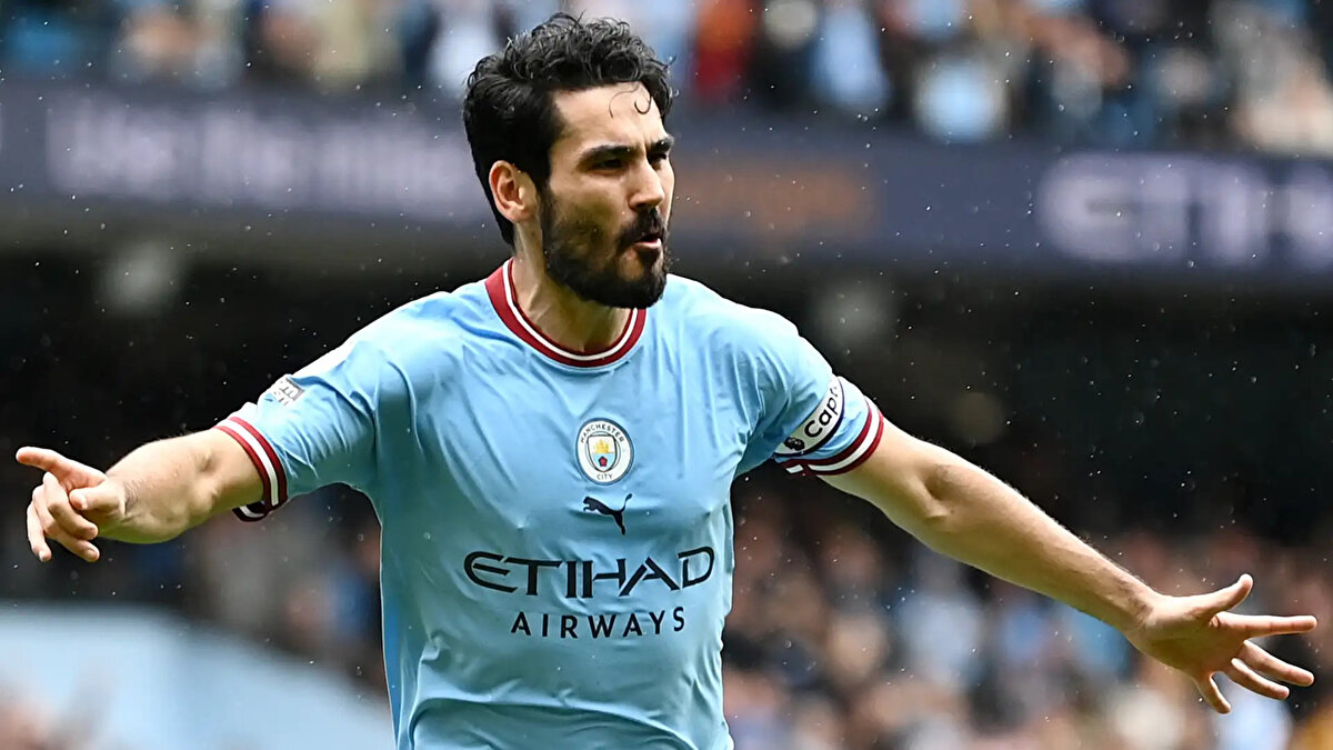İlkay Gündoğan'da açıklamada bulundu<br><br>FIFA Kulüpler Dünya Kupası'ndaki Al Ain maçının ardından İlkay Gündoğan takımdaki geleceği hakkında konuştu.<br>