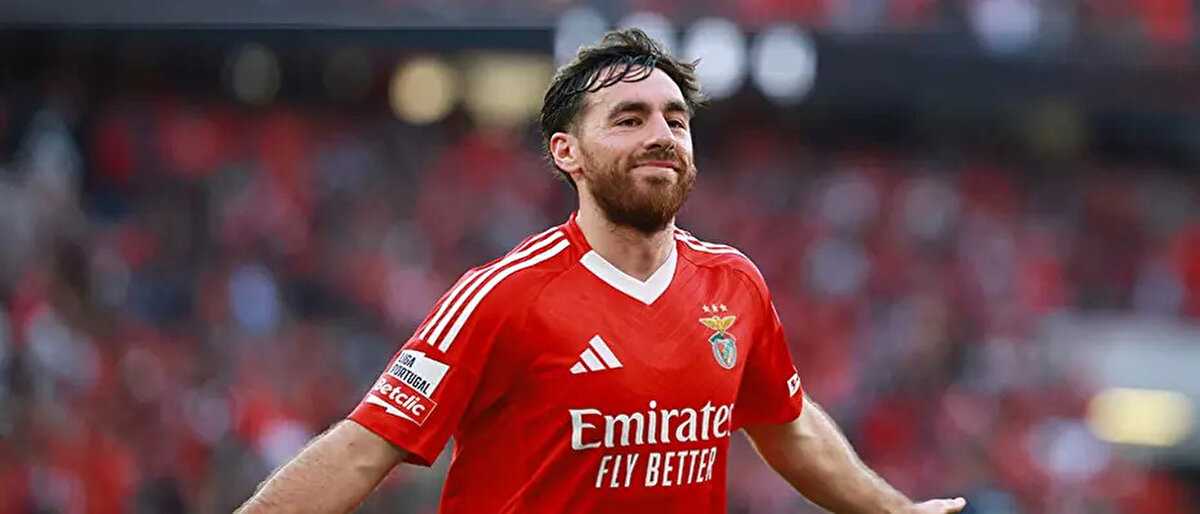 Daha önce TRT Spor'a röportaj veren Orkun Kökçü, "Profesyoneliz, Beşiktaş benim için bir numarada. Beşiktaş'ta oynamak benim için hayal gibi bir şey." demişti.<br>