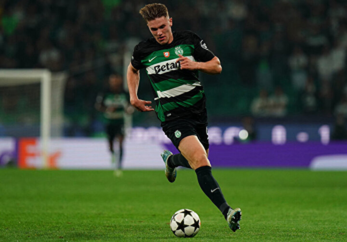 Fabrizio Romano'nun hebrine göre Kuzey Londra ekibi, Sporting'in yıldız forveti Viktor Gyökeres'in transferi konusunda son saatlerde yapılan görüşmelerle süreci ileri bir noktaya taşıdı.<br>