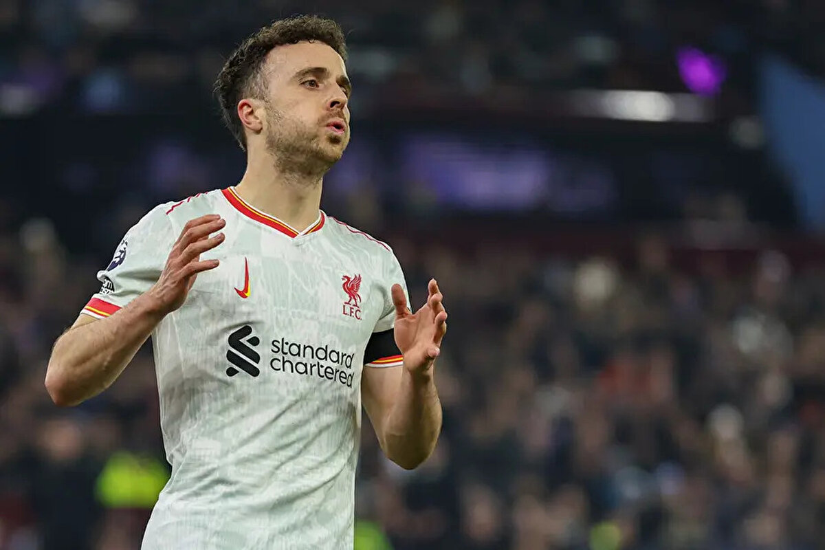 Kendi imaj hakları şirketi Minute J Ltd.'yi kuran Diogo Jota, Nike ve EA Sports gibi markalarla ortaklık yaptı ve kendi e-spor takımı Luna Galaxy'yi oluşturdu.<br>