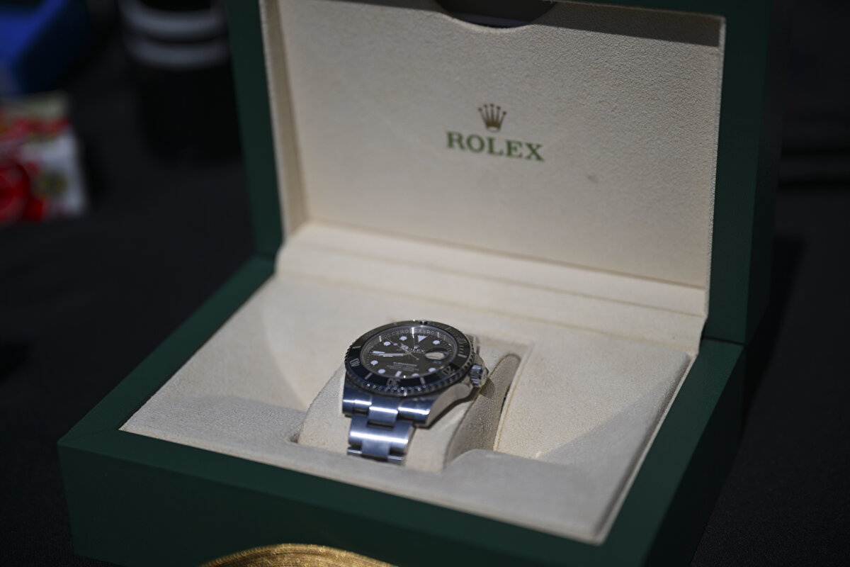 İstanbul Emniyet Müdürlüğü Mali Suçlarla Mücadele Şube Müdürlüğünün yürüttüğü çalışmalarla MASAK ve BDDK raporları sonucunda şüpheli işlem örüntüleri tespit edilmiş, şüphelilerin bankacılık işlemlerinin mesleki ve mali profilleriyle uyumsuz olduğu anlaşılmıştı.