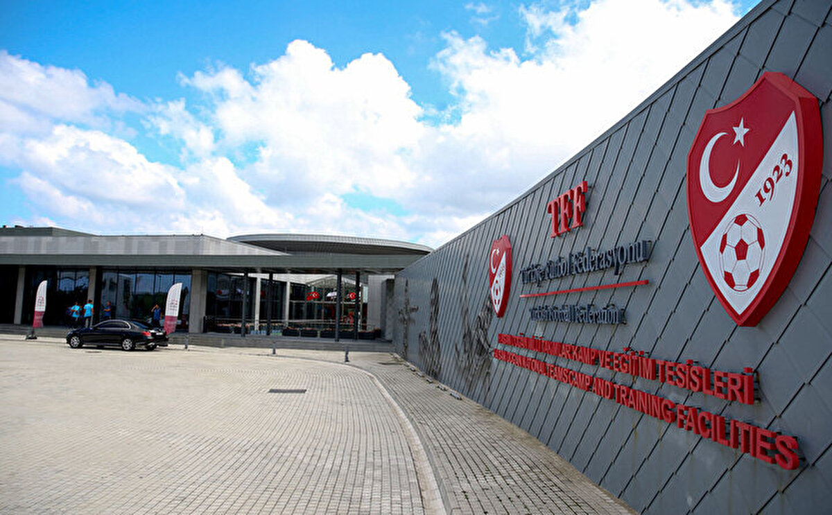 Süper Lig için geri sayım sürerken, Türkiye Futbol Federasyonu'ndan (TFF) yeni sezona ilişkin önemli bir açıklama geldi.<br>