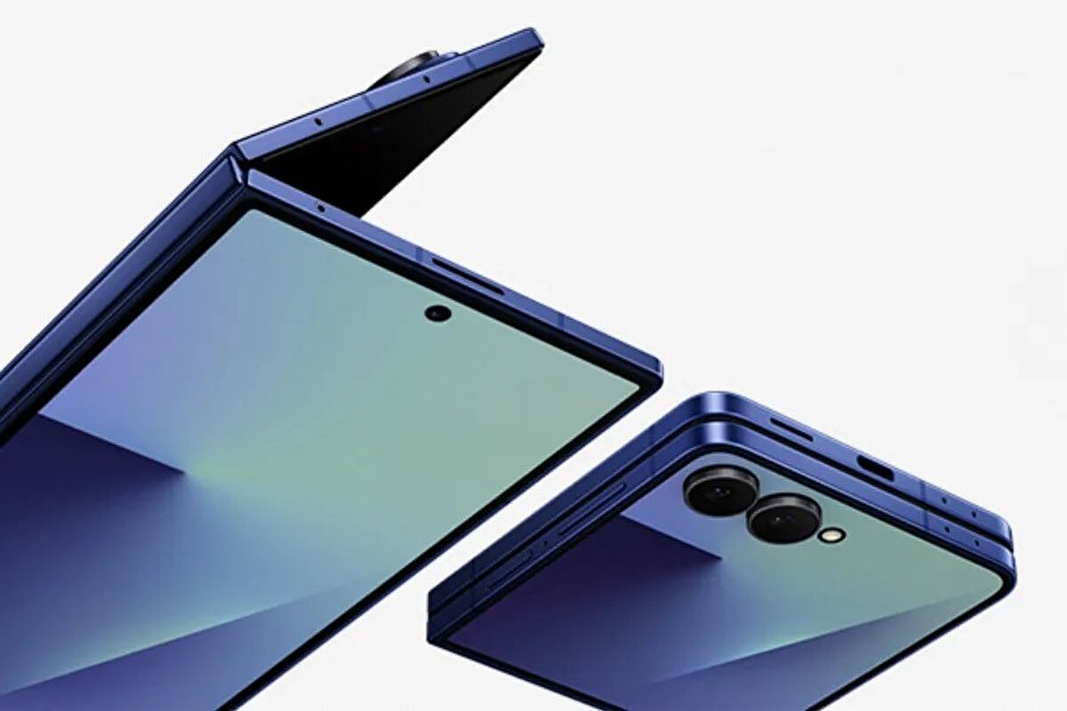 Galaxy Z Fold7 tanıtılmadan saatler önce sızdırılan belgeler, Samsung’un sevilen özelliği S Pen desteğini bu modelde tamamen kaldırabileceğini ortaya koydu. Katlanabilir telefonlarda ince tasarıma yönelen şirket, akıllı kalemi sadece tablet serisine özel kılabilir. Bu radikal değişiklik, Galaxy S serisinin geleceğini de etkileyebilir.