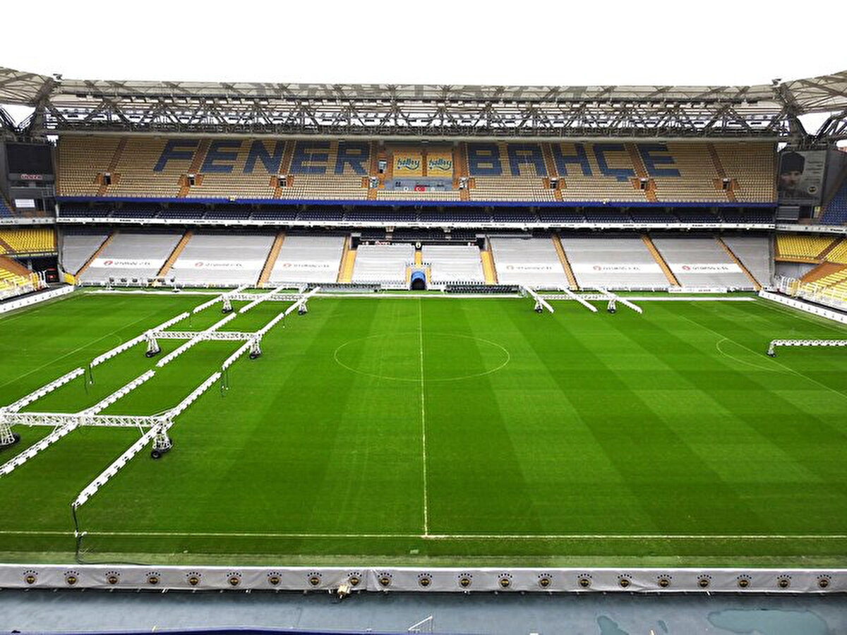 Fenerbahçe Kulübü, stat ismi ve futbol A takımının Avrupa forma göğüs sponsorluğu için Chobani şirketiyle görüşmelere başlandığını duyurdu.<br>