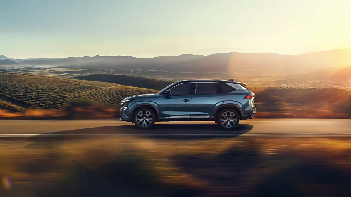 Renault CEO’su Fabrice Cambolive ise Boreal’in Renault’nun uluslararası oyun planı kapsamında stratejik bir model olduğunu ve markanın SUV başarısını daha da ileriye taşıyacağını ifade etti.