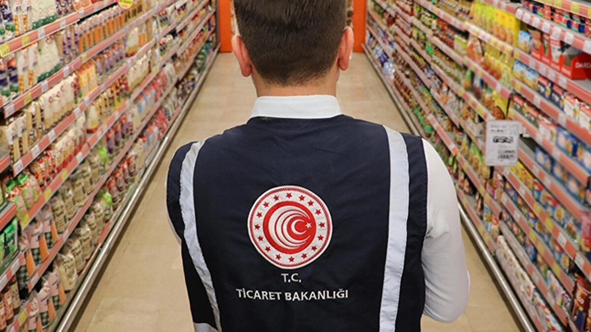 Denetimler sonucu piyasadan toplatılan güvensiz ürünlerin neler olduğuna GÜBİS'in web sitesinden ulaşabilirsiniz:<br><br>https:guvensizurun.ticaret.gov.tr