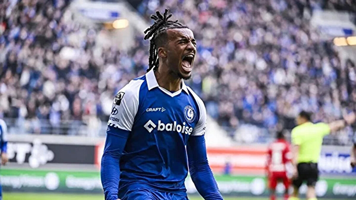 Archie Brown için Gent ile yaklaşık 9 milyon Euro bonservis bedeliyle transferin bitireleceği öne sürüldü. Sarı-lacivertlilerde oyuncu ile de 4 yıllık anlaşmaya varıldı.<br>