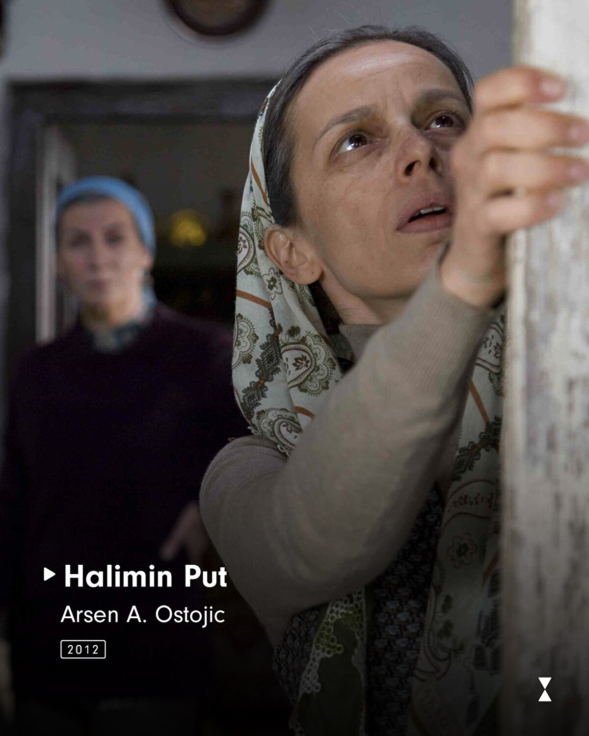 Her kare, adaletin geciktiği bir dünyanın tanıklığını yapıyor. 