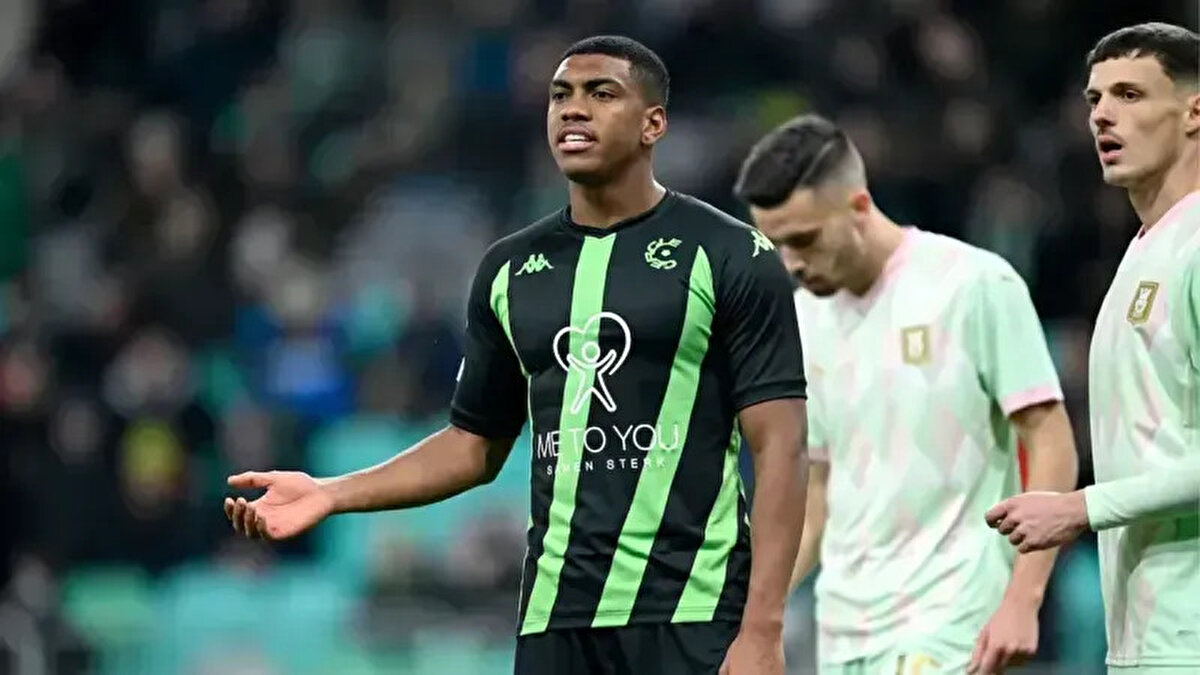 Felipe Augusto, kariyeri boyunca forma giydiği 118 maçta 20 gol ve 6 asist kaydetti.<br>