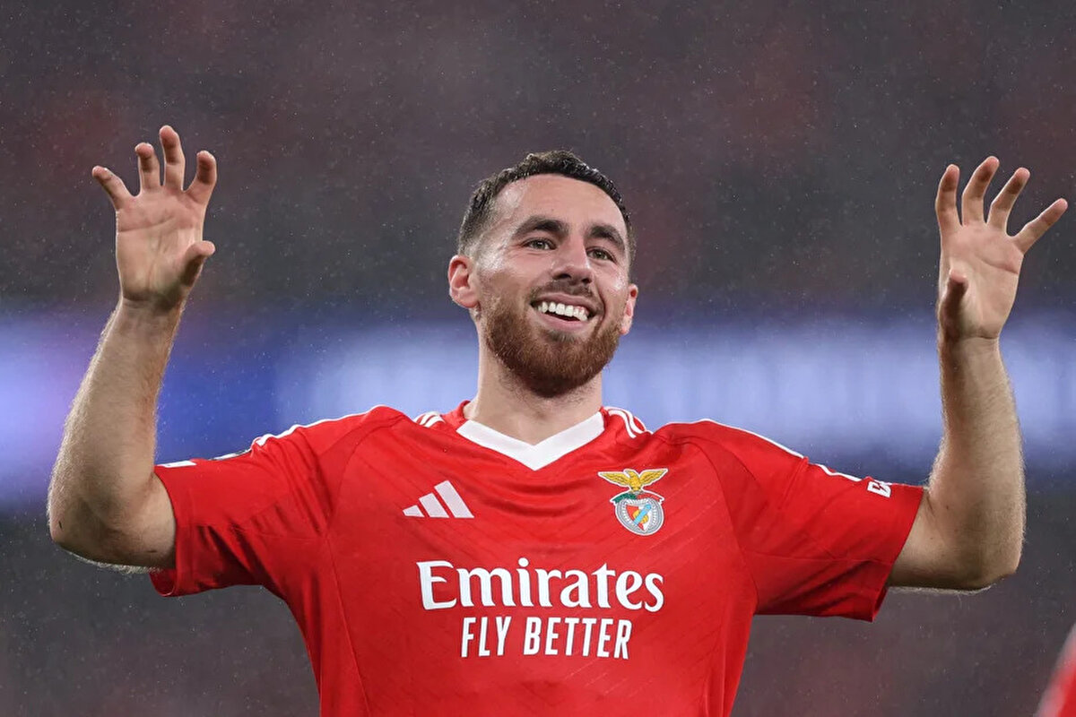 Benfica formasıyla geçtiğimiz sezon 55 maça çıkan Orkun Kökçü, 12 gol ve 11 asistle oynadı.<br>