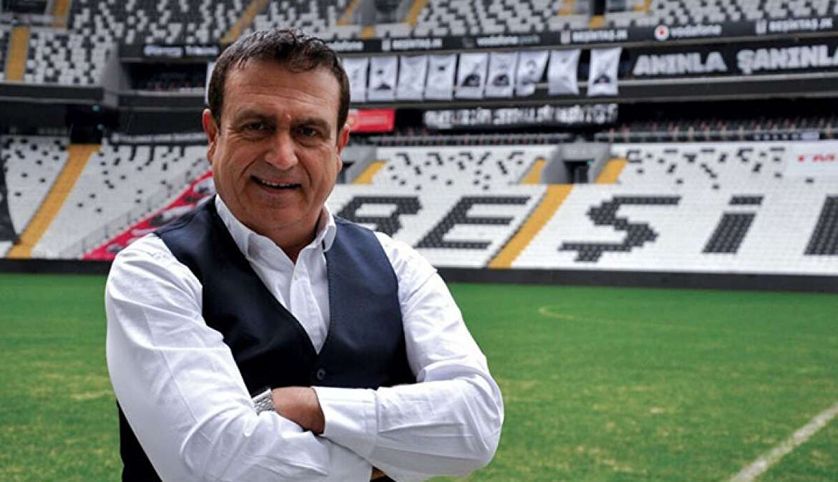 Beşiktaş 2. Başkanı Hakan Daltaban ise karşılama sonrası Zpor mikrofonlarına taraftarı heyecanlandıran açıklamalarda bulundu.<br><br>