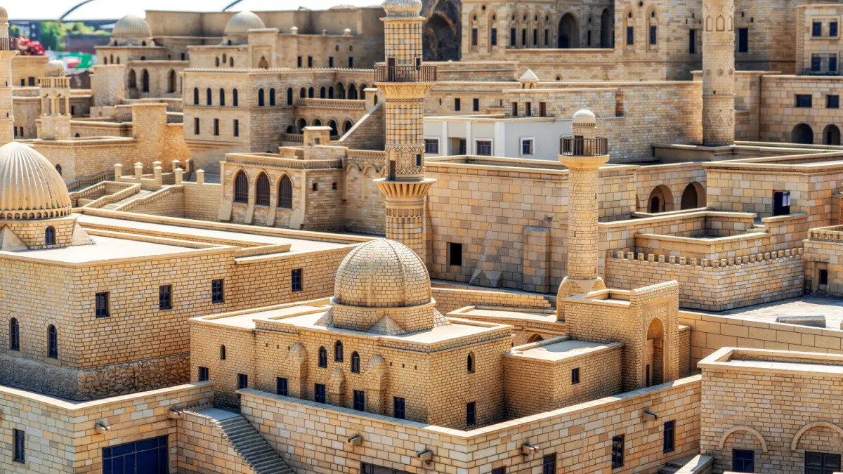 GÜNEYDOĞU ANADOLU<br><br>Az bulutlu ve açık, zamanla doğusunun parçalı bulutlu geçeceği tahmin ediliyor.<br><br>DİYARBAKIR °C, 45°C<br>Az bulutlu ve açık, zamanla parçalı bulutlu<br><br>GAZİANTEP °C, 43°C<br>Az bulutlu ve açık<br><br>MARDİN °C, 41°C<br>Az bulutlu ve açık<br><br>SİİRT °C, 43°C<br>Az bulutlu ve açık, zamanla parçalı bulutlu