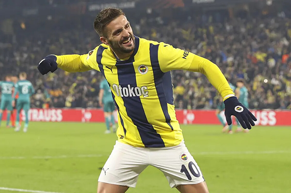 Fenerbahçe ile sözleşmesini tamamlayan Dusan Tadic, sarı-lacivertlilere veda etmişti. Fenerbahçe'den ayrıldıktan sonra birçok teklif alan Tadic'in yeni adresi henüz netleşmiş değil.<br>
