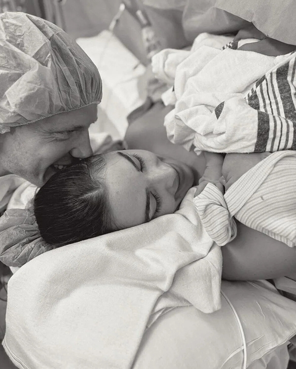 Mutlu evlilikleri süren Olivia Culpo ile Christian McCaffrey'den yaklaşık 5 ay önce bebek müjdesi gelmişti.