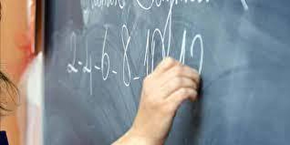 Ücretli öğretmenlik başvurusu nasıl yapılır?<br><br>Başvuru işlemleri e-Devlet sistemi üzerinden online olarak gerçekleştiriliyor. Ücretli öğretmenlik başvurusu yapmak isteyen adaylar şu adımları izleyebilir: