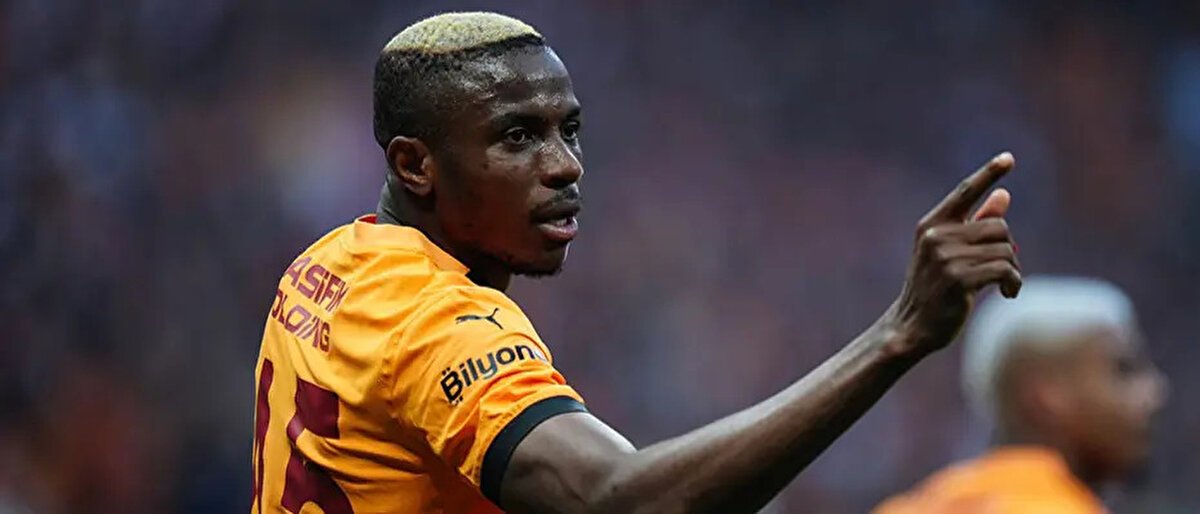 Son olarak Galatasaray'ın Napoli'nin sunduğu şartları reddettiği ve görüşmeleri durdurduğu aktarıldı.