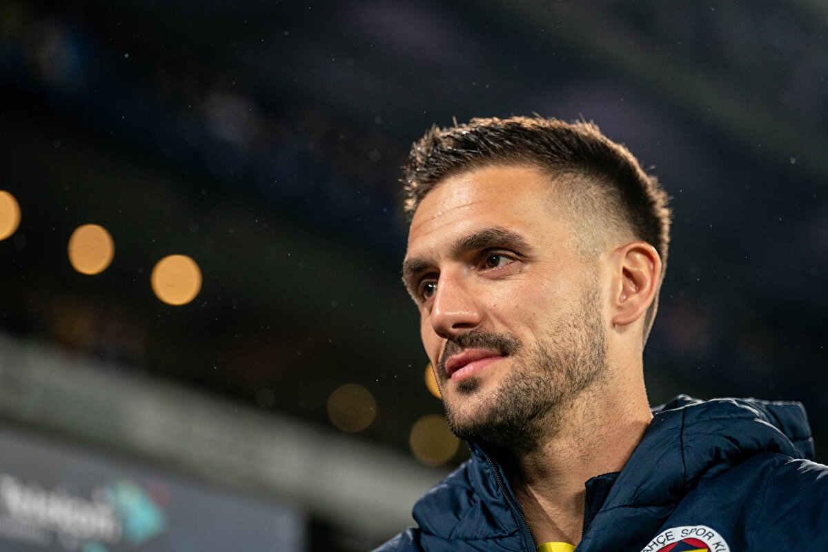 Fenerbahçe forması altında iki sezonda 109 maça çıkan Dusan Tadic, 29 gol attı ve 35 asist yaptı.<br>
