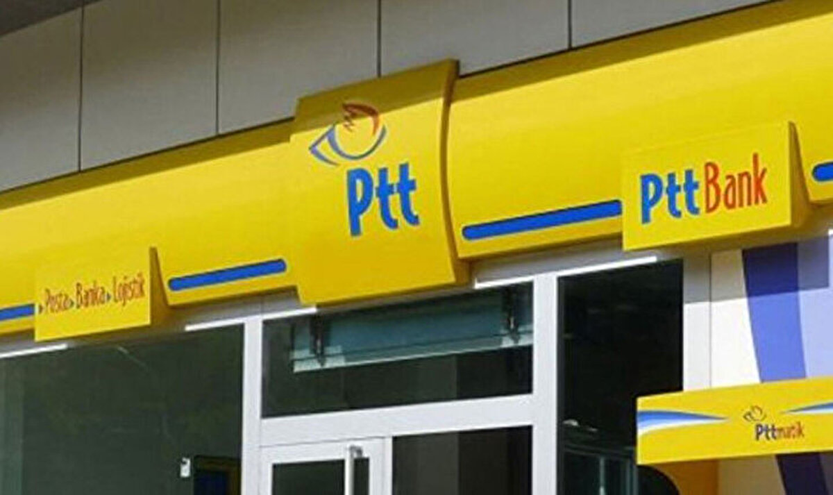 15 Temmuz PTT açık mı, kapalı mı?<br>“15 Temmuz PTT açık mı, PTT çalışıyor mu” sorusu da yoğun araştırılıyor. PTT şubeleri 15 Temmuz’da kapalı olacak. Tüm resmi tatil günlerinde olduğu gibi bugün PTT kapalı olacak. PTT şubeleri işlem yapmayacak. PTT kargo hizmetleri de verilmezken, PTT Matik cihazlarından para çekme gibi işlemler yapılabilecek.