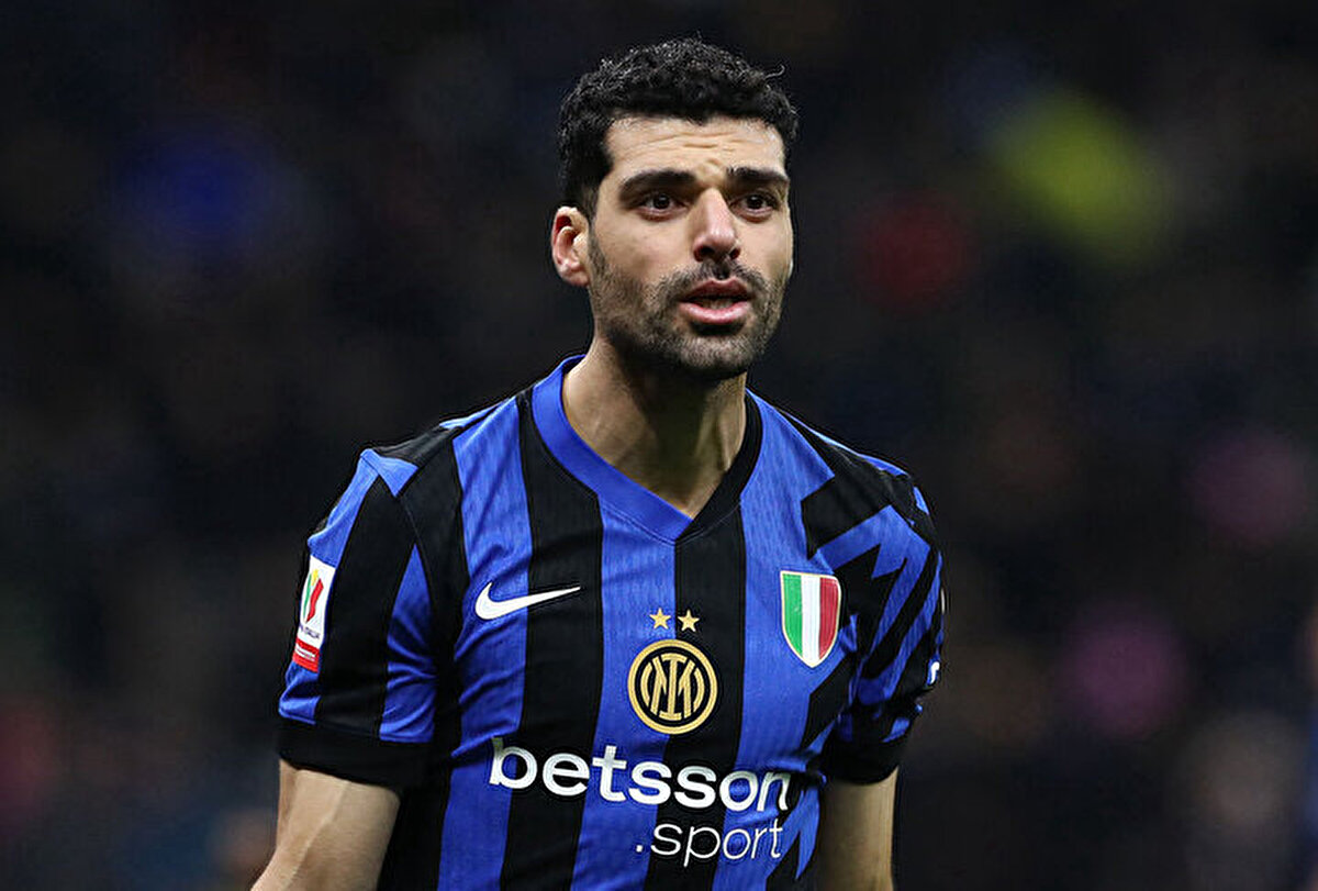 Siyah beyazlılar, Premier Lig ekibi Fulham ile Taremi transferinde yarışıyor.<br>