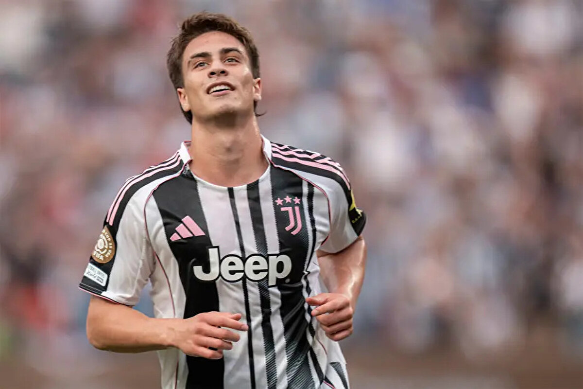 AP<br>Tuttosport'da yer alan habere göre Juventus, yeni sözleşme konusunda Kenan Yıldız'la el sıkıştı. 