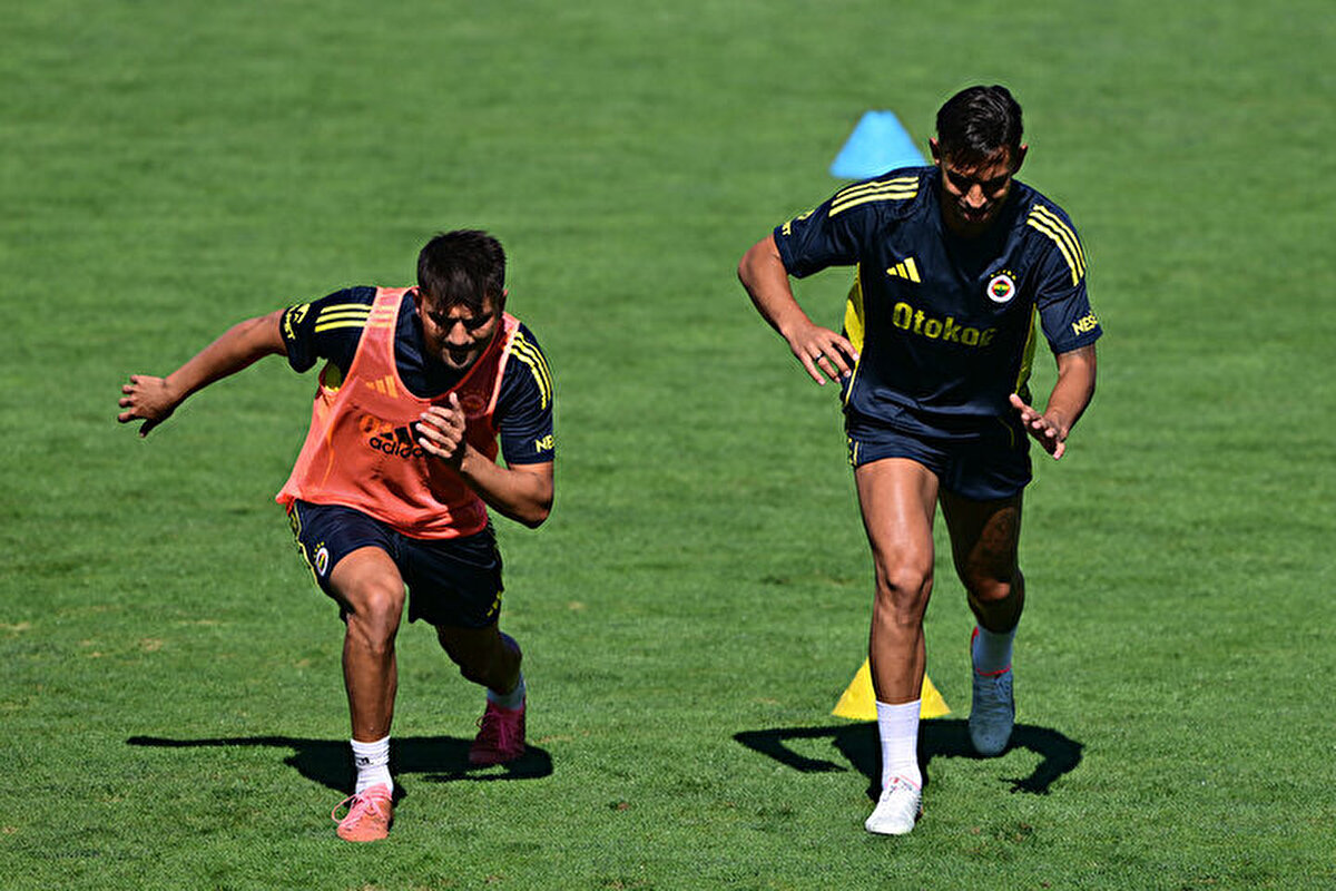 Mourinho'nun hakkında karar vermesi beklenen 5 isim kim?https://www.google.com/url?sa=i&url=https%3A%2F%2Fwww.ensonhaber.com%2Fkralspor%2Ffutbol%2Ffenerbahce-kamp-icin-portekize-ulasti&psig=AOvVaw21LiPKAFqnTI2tdXr5rPLp&ust=1752749571202000&source=images&cd=vfe&opi=89978449&ved=0CBYQjRxqFwoTCPCPmI6bwY4DFQAAAAAdAAAAABAE<br><br>Sabah'ta yer alan habere göre Mourinho; Diego Carlos, Mimovic, Cengiz Ünder, Bartuğ Elmaz ve İrfan Can Kahveci gibi isimleri mercek altına alıp söz konusu isimlerle ilgili son kararını verecek.