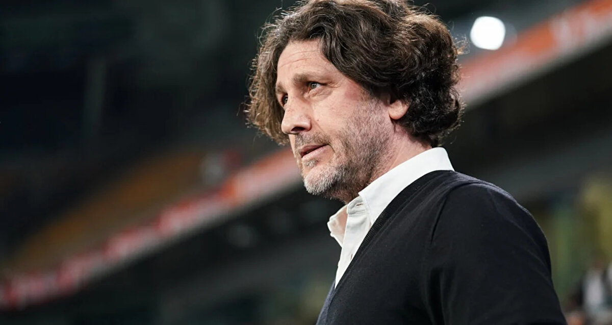 Takımdaki genç oyuncuların zamana ihtiyacı olduğunu anlatan Tekke, şunları kaydetti: