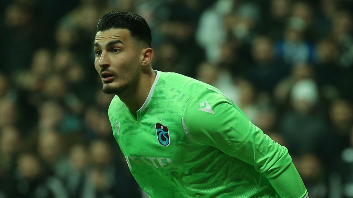 Bordo-mavili takımın kaptanı ve kalecisi Uğurcan Çakır hakkında da görüşlerini bildiren Tekke, şöyle devam etti: