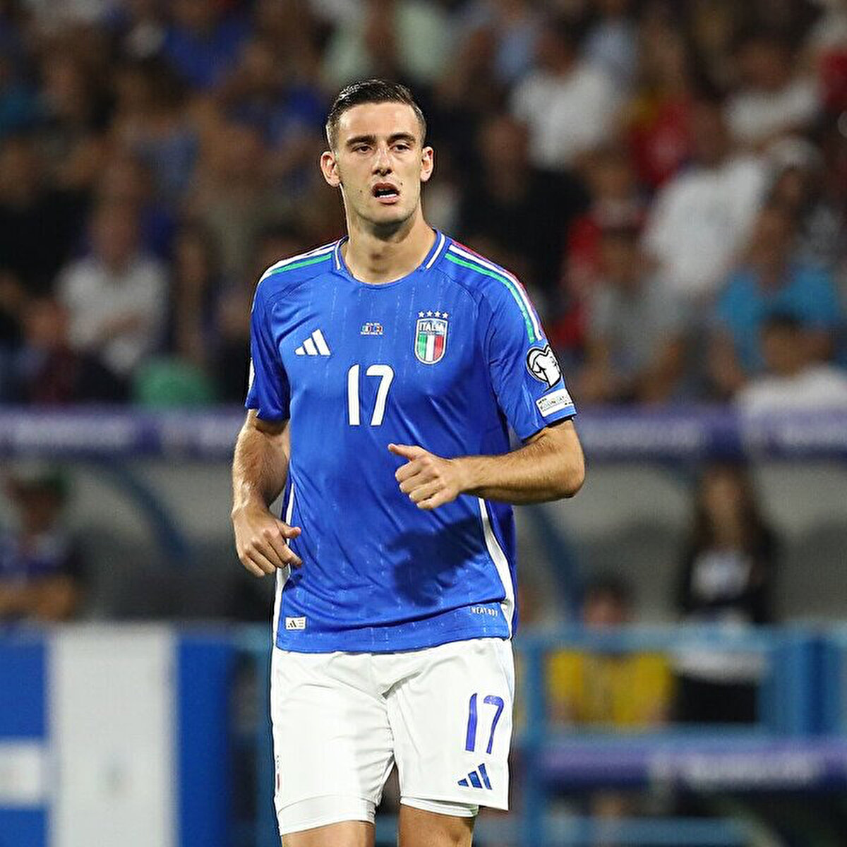 Victor Osimhen'i kadroda düşünmeyen Napoli, Udinese forması giyen Lorenzo Lucca'yı transfer etti.<br>