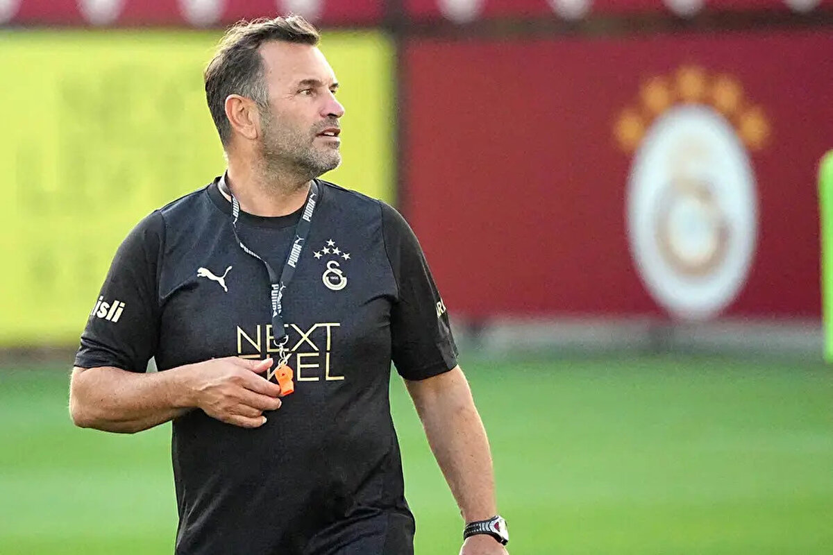 Dinamik ısınmayla başlayan idman, dört grup halinde 8’e 2 pas çalışmasıyla devam etti. <br>