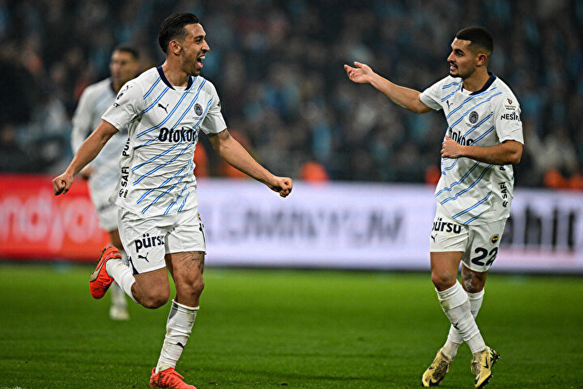 Fenerbahçe'de teknik direktör Jose Mourinho'nun gözüne bir türlü giremeyen İrfan Can Kahveci'nin adı transferde anılmaya devam ediyor.<br>