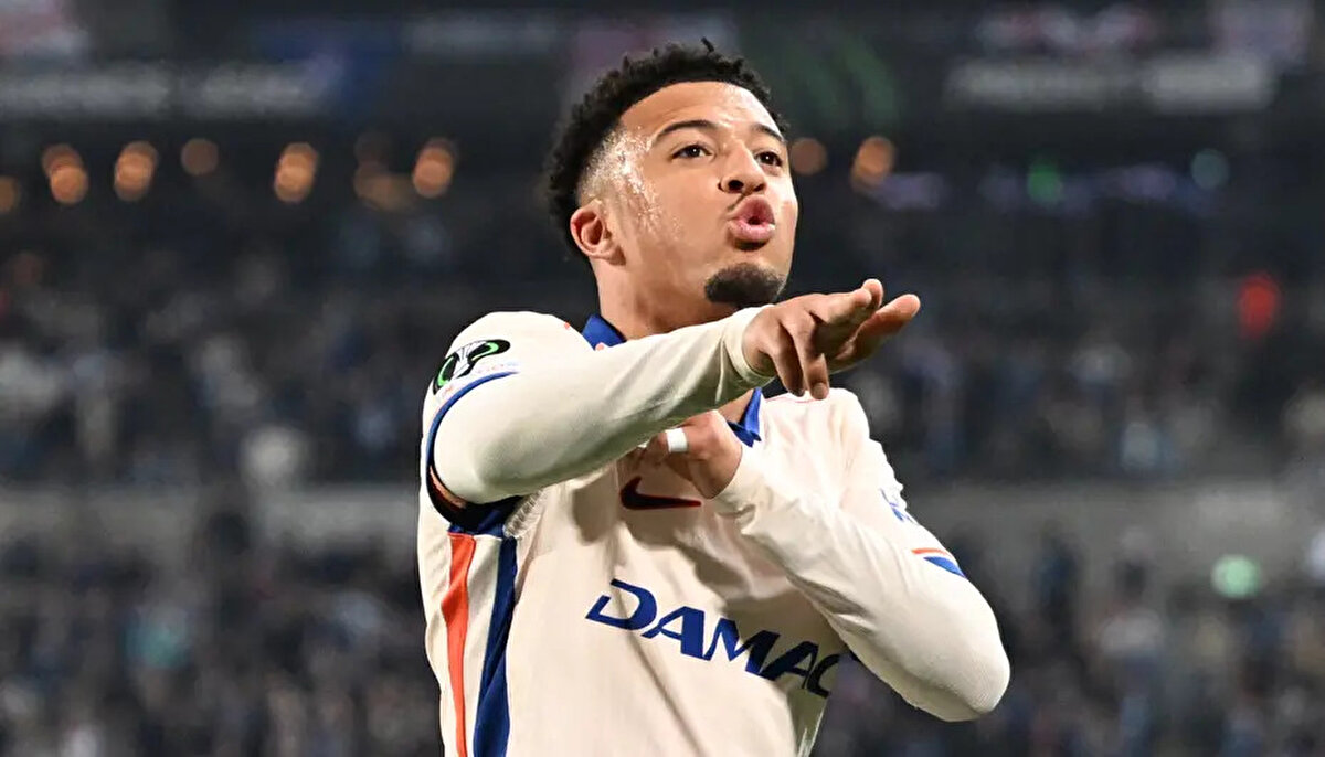 Di Marzio'nun haberine göre Juventus ve Manchester United, Jadon Sancho'nun transferi için anlaşmak üzere