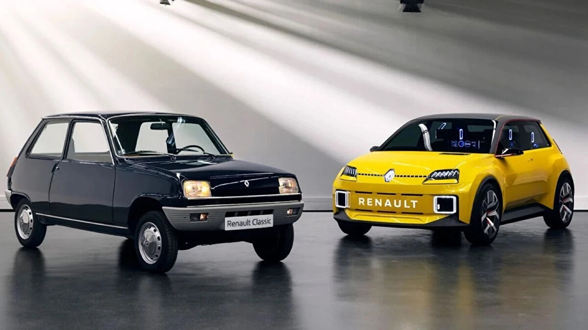 Nostaljik tasarım modern teknolojiyle buluştu<br><br>Elektrikli Renault 5 E-Tech, 1970’lerin sonu ve 80’li yılların başında efsaneleşen R5 modelinin tasarım çizgilerini koruyor. Klasik hatlarıyla geçmişe selam duran araç, yeni nesil elektrikli sürüş sistemleriyle geleceğe göz kırpıyor. Hem nostaljik hem modern görünümüyle elektrikli şehir otomobili kategorisinde öne çıkıyor.