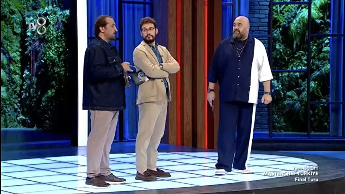 Ardından gelen ikinci turda ise yarışmacılardan balık çorbası hazırlamaları talep edildi. Tat, sunum ve teknik açıdan yapılan değerlendirmelerin ardından dört başarılı isim yedek kadroya katılmaya hak kazandı.