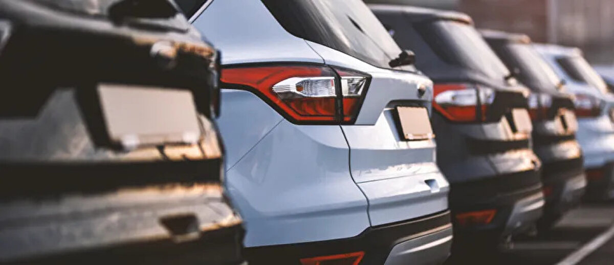 En güvenilir otomobil markaları 2025<br><br>Araştırma sonuçlarına göre özellikle Japon ve Güney Koreli markalar güvenilirlik sıralamasında zirvede yer aldı. İşte kullanıcıların en çok memnun kaldığı 10 otomobil markası: