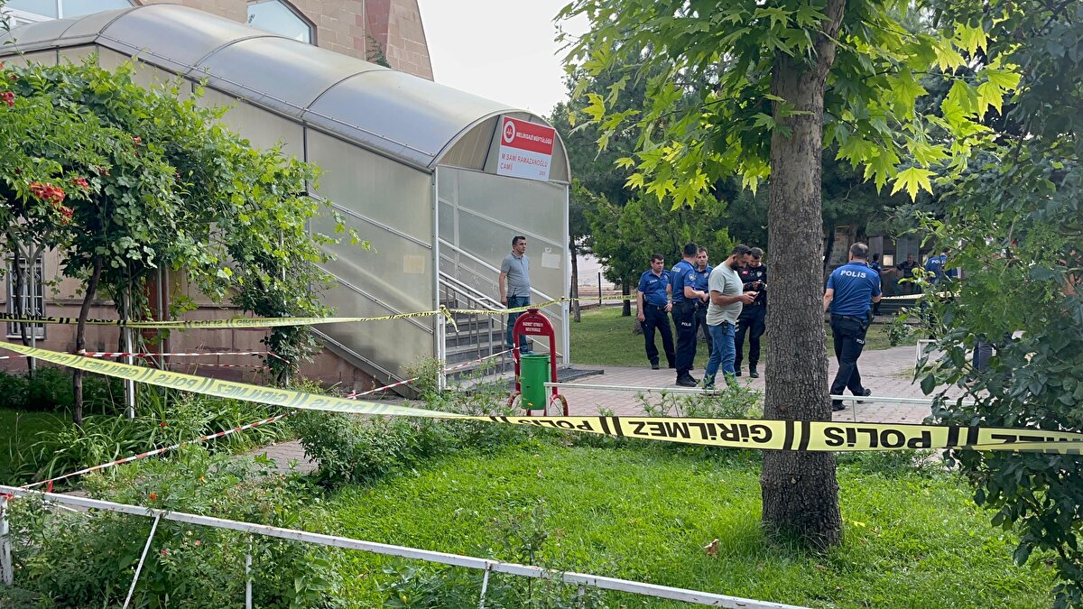 Ekiplerin kontrolünde, Şevki Tanrıkulu’nun hayatını kaybettiği belirlendi.