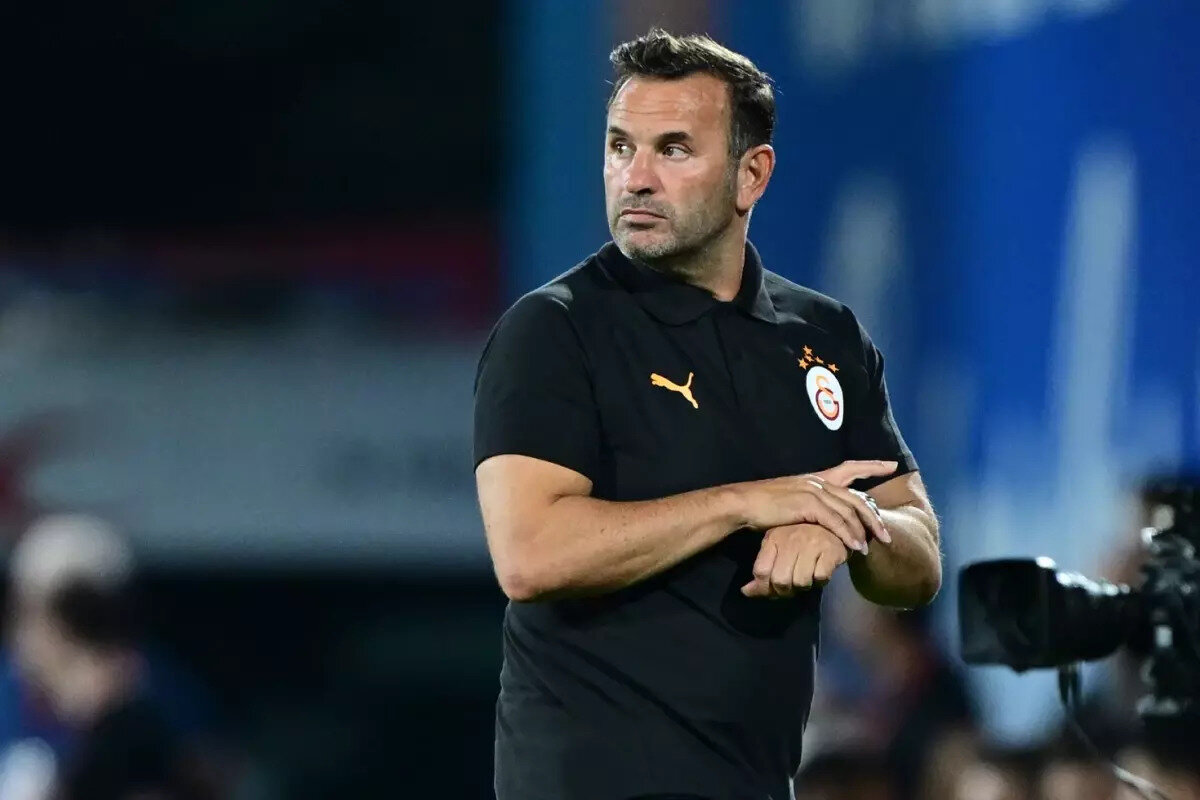 Osimhen'den sonra kaleci transferine yoğunlaşacağını belirten Okan Buruk, kısa süre içinde sonlanmasını istediğini açıkladı. Çünkü Trendyol Süper Lig, 8 Ağustos'ta başlayacak.