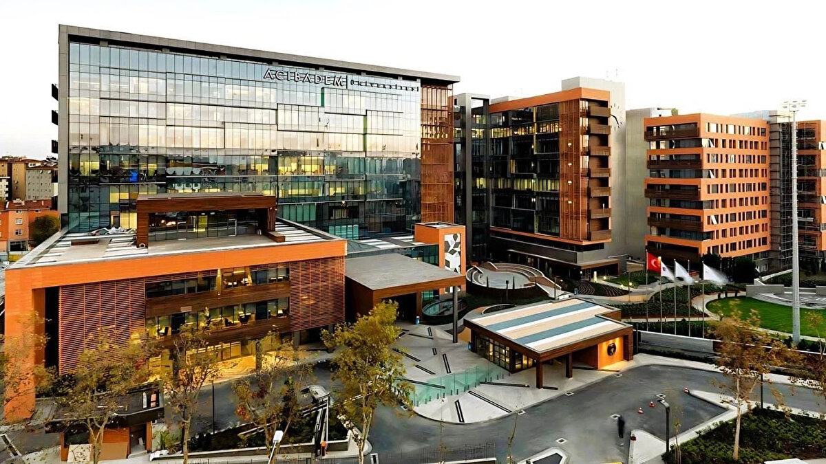 <br><br>19. ACIBADEM MEHMET ALİ AYDINLAR ÜNİVERSİTESİ<br>Makale puanı: 125.59<br>Atıf puanı: 130.84<br>Bilimsel doküman puanı: 140.23<br>Doktora puanı: 84.16<br>Öğretim üyesi / öğrenci puanı: 95.89<br>Uluslararası iş birliği puanı: 78.40<br>Yurtiçi iş birliği puanı: 66.72<br>TÜBİTAK proje puanı: 22.86<br>Toplam puan: 744.69<br>