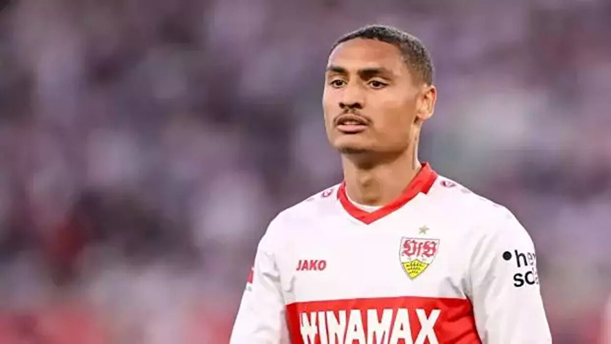 Enzo Millot'un serbest kalma maddesi var mı?<br><br>Oyuncunun sözleşmesinde 20 milyon euroluk serbest kalma maddesinin olduğu ve bu durumun da transferi kolaylaştırabileceği kaydedildi.<br><br>