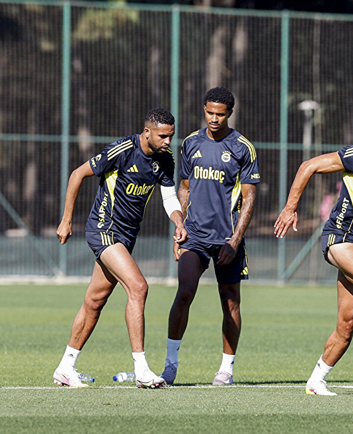 Suudi Arabistan ekibi Al Qadsiah'ın 28 yaşındaki oyuncuyu kadrosunda görmek istediği ifade edildi. <br><br>