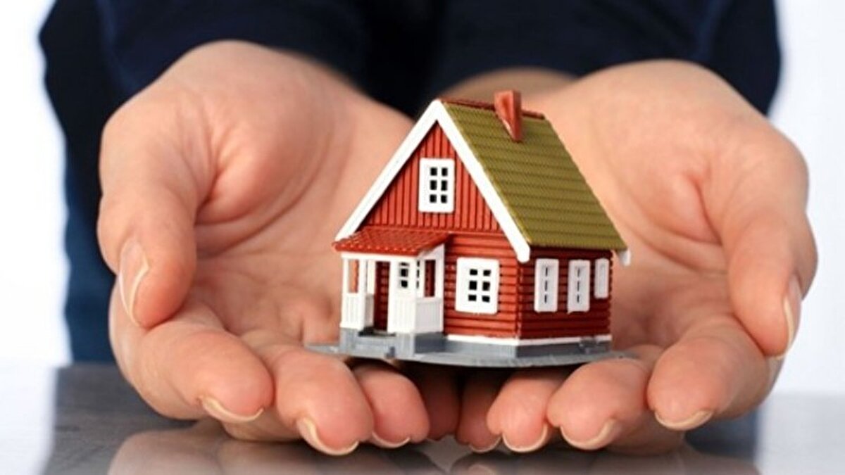 Gayrimenkul sertifikası nasıl alınır?<br><br>Gayrimenkul Sertifikaları, 4-8 Ağustos 2025 tarihleri arasında gerçekleştirilecek halka arz döneminde Halkbank, Ziraat Bankası, Vakıfbank ya da bu kurumların aracı kurumları aracılığıyla satın alınabilecek. Halka arz sonrası sertifikalar, Borsa İstanbul’da işlem görmeye başlayacak. Sertifika alımı için SPK lisanslı bir aracı kurumda yatırım hesabı açmak yeterlidir.