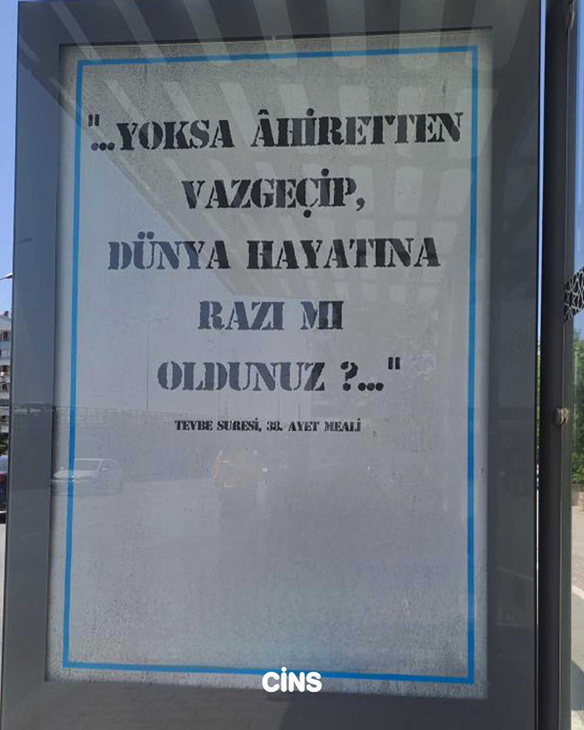 Yoksa ahiretten vazgeçip dünya hayatına razı mı oldunuz?