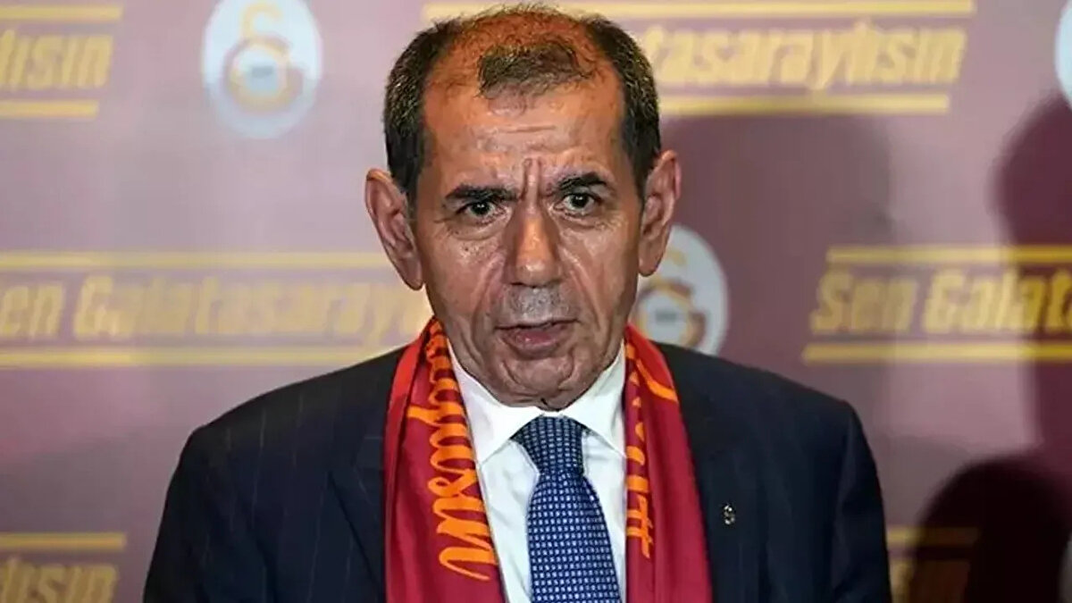 Galatasaray Başkanı Dursun Özbek, sarı kırmızılı kulübün temmuz ayı olağan divan kurulu toplantısında açıklamalarda bulundu.<br><br>