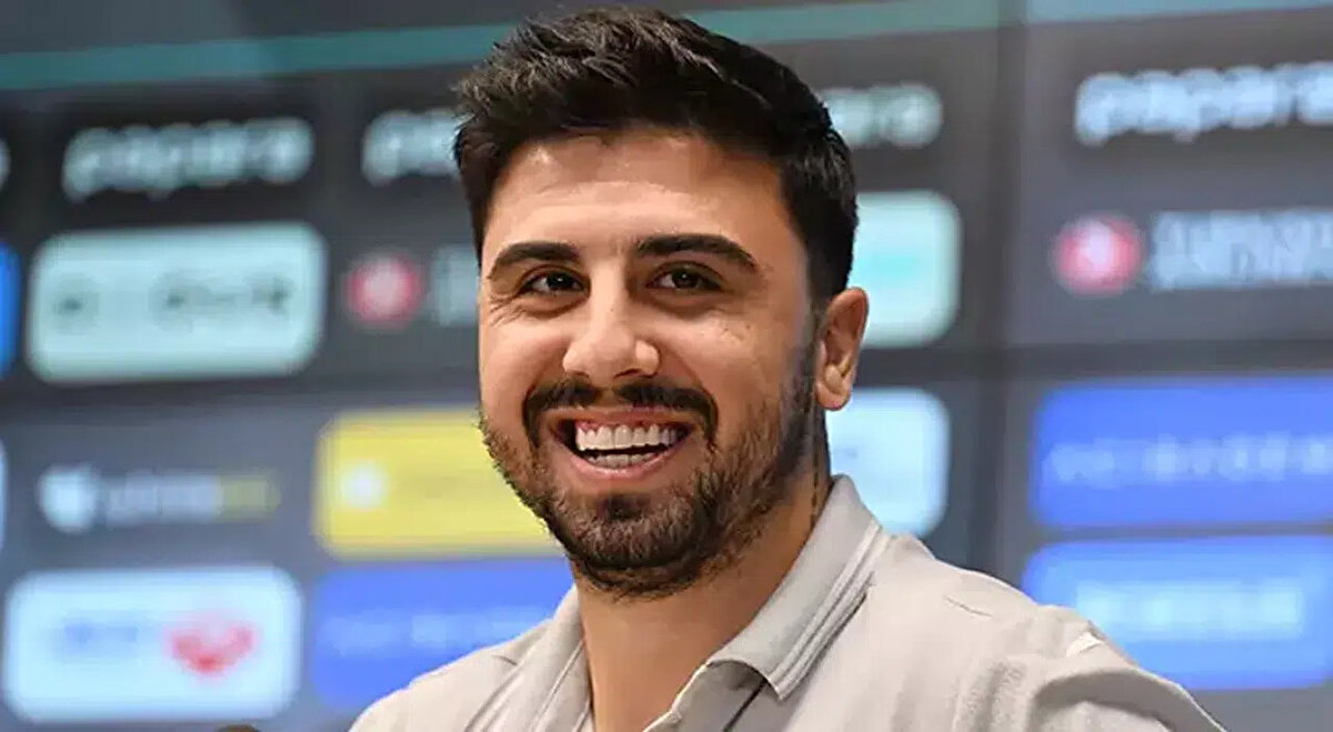 Ozan Tufan, transferinin gerçekleşmesi durumunda Lokomotiv Moskova forması giyen ilk Türk futbolcu olacak.