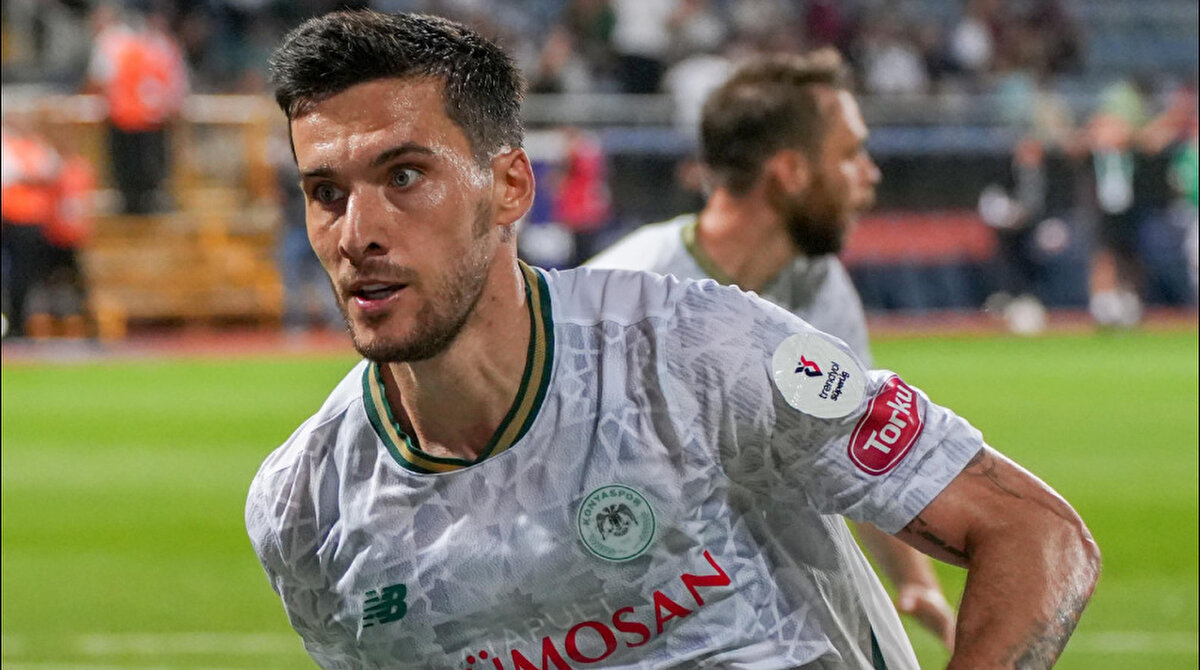 10. Umut Nayir – 43 gol<br><br>Takımlar:<br>Osmanlıspor, Beşiktaş, Bursaspor, Giresunspor, Ümraniyespor, Pendikspor, Konyaspor