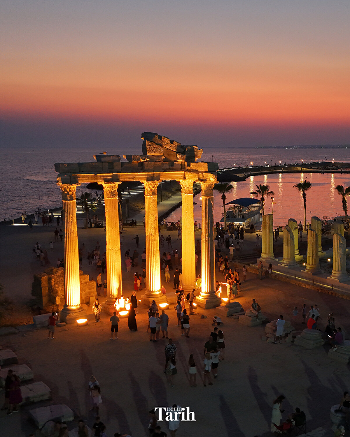 Gece de gezilebilen kent, tarih tutkunları yerli ve yabancı turistlerin ilgisini çekiyor. Antik kent özellikle hava sıcaklarının yüksek olduğu yaz döneminde, akşam daha fazla ziyaretçi ağırlıyor.